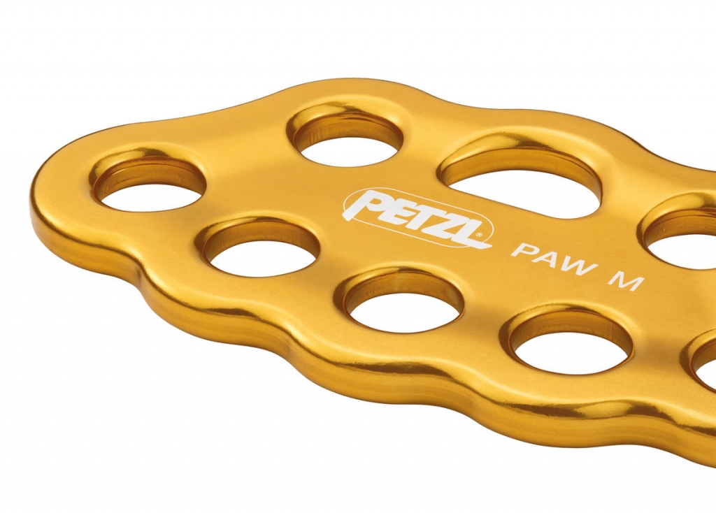 Paw M